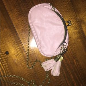 Vintage pale pink chain strap purse